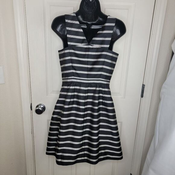 J. CREW Nwt striped metallic jaquard dress size 2 - Picture 8 of 10